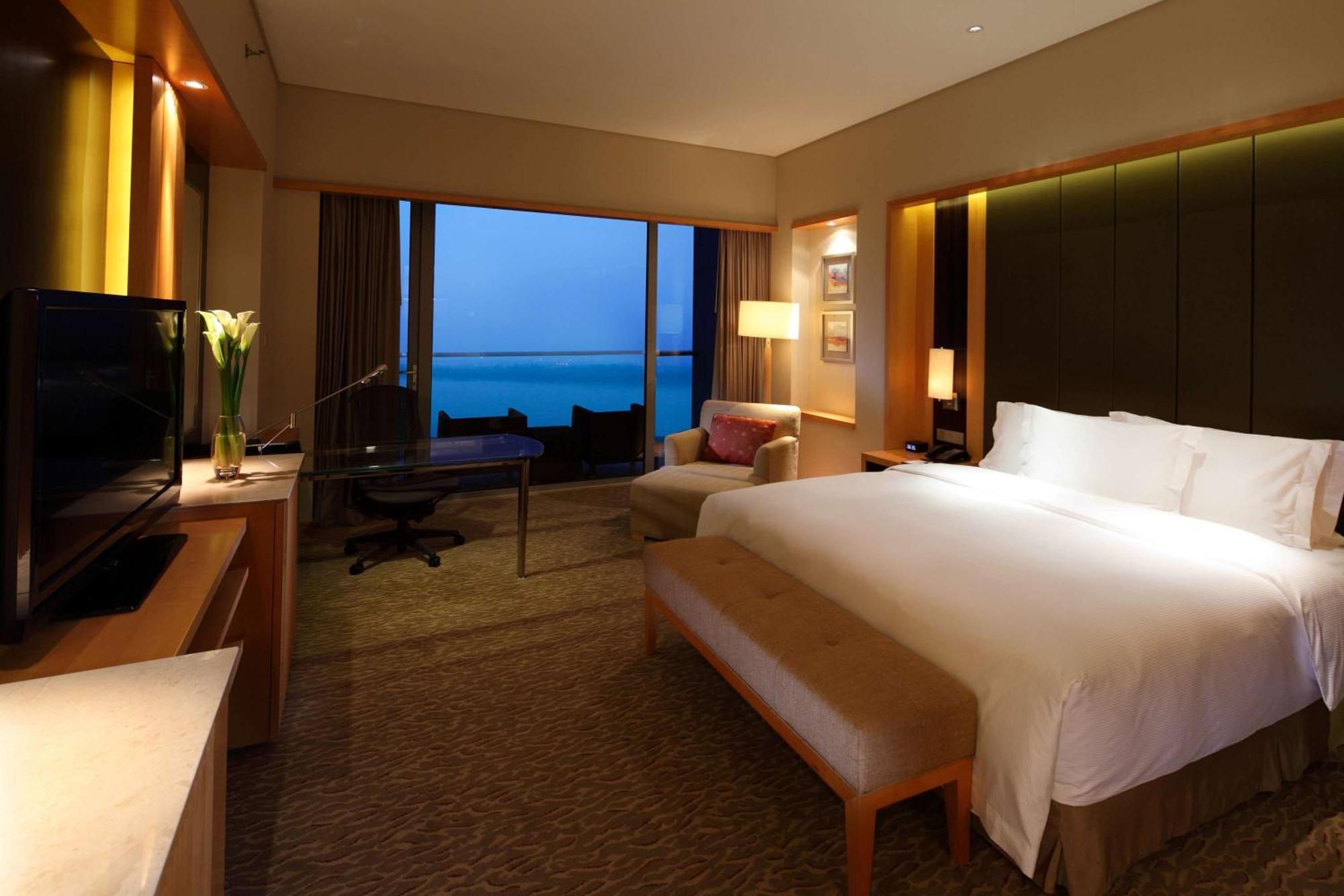 Hilton Nanjing Riverside Εξωτερικό φωτογραφία